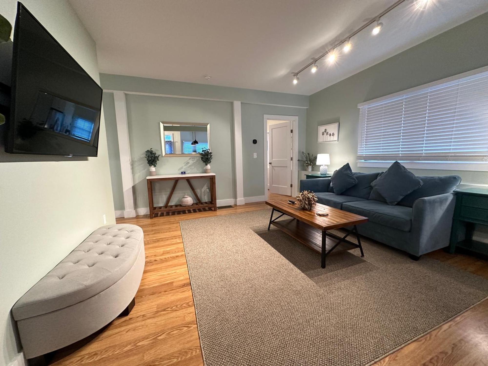 Апартаменты 86 Drm House Ньюпорт Экстерьер фото